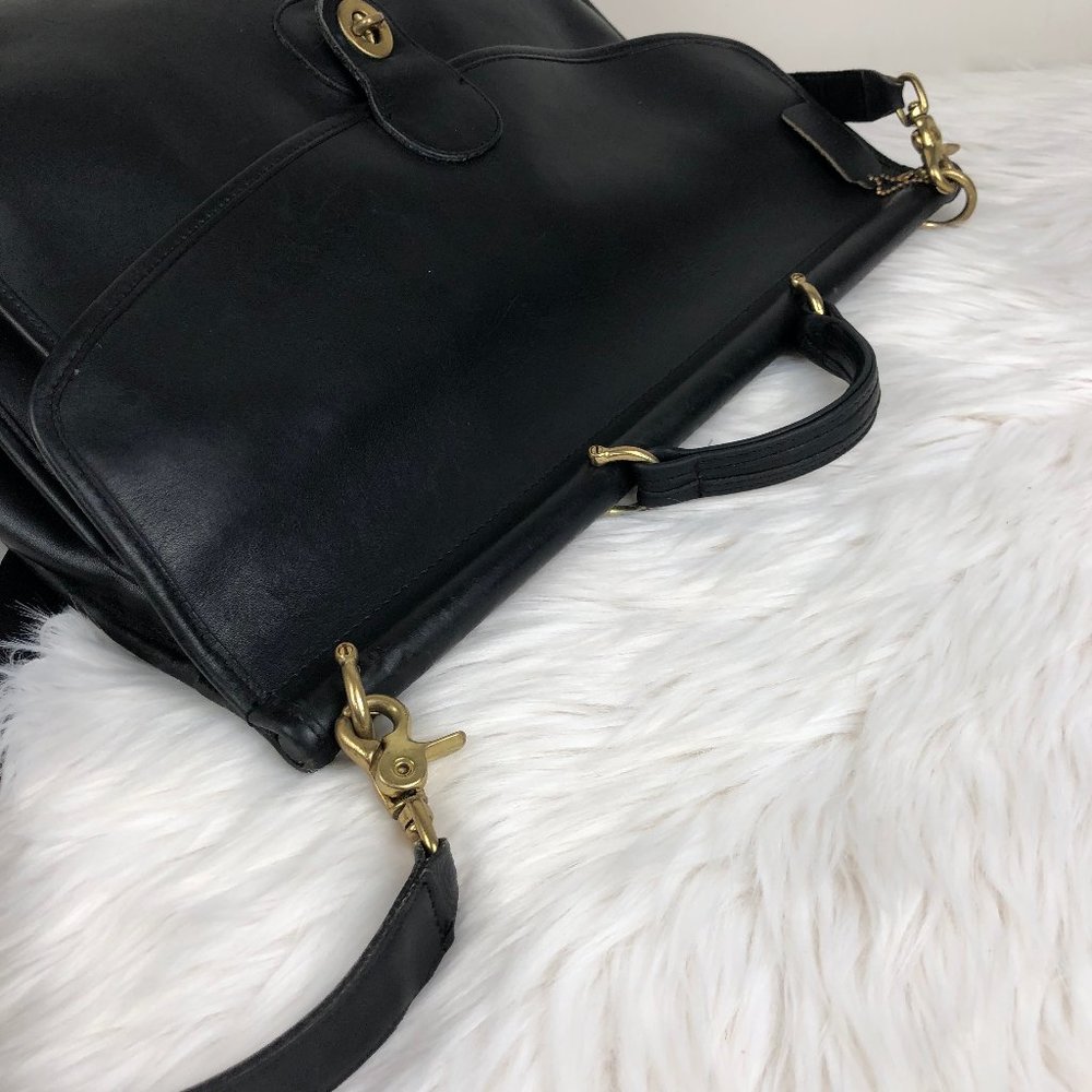 Vintage Coach Metropolitan Leather Messenger Bag - Picture 8 of 15